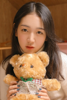 美女胸18以下禁止看禁网站